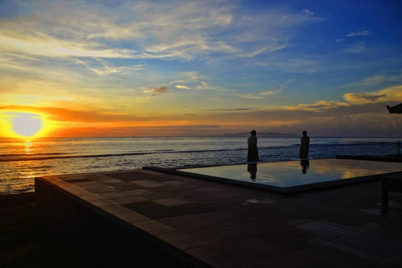 Cave Beach Bungalow Semaya Buitenkant foto