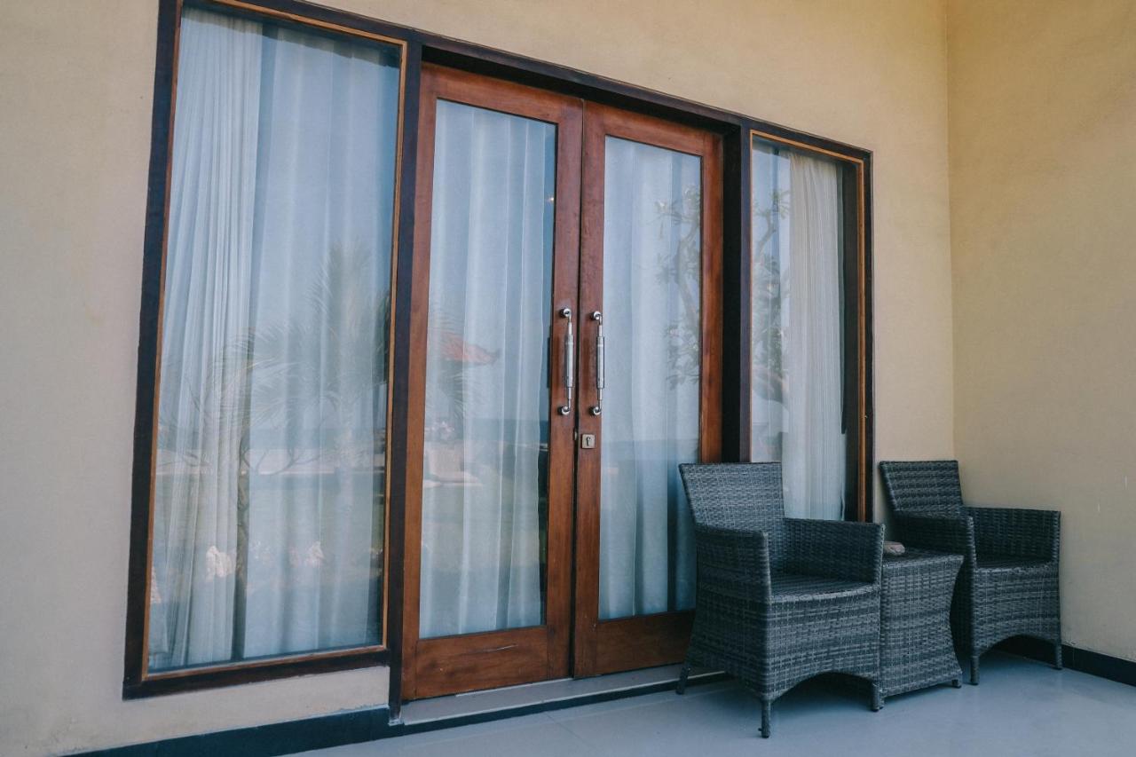 Cave Beach Bungalow Semaya Buitenkant foto