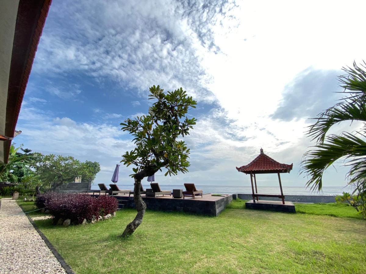 Cave Beach Bungalow Semaya Buitenkant foto